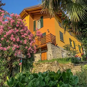 A Casa Di Maria , Como Italië
